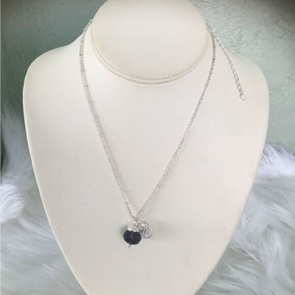 Avon NWT Inspiring‎ Jeweled Charm Necklace purple - Picture 1 of 12